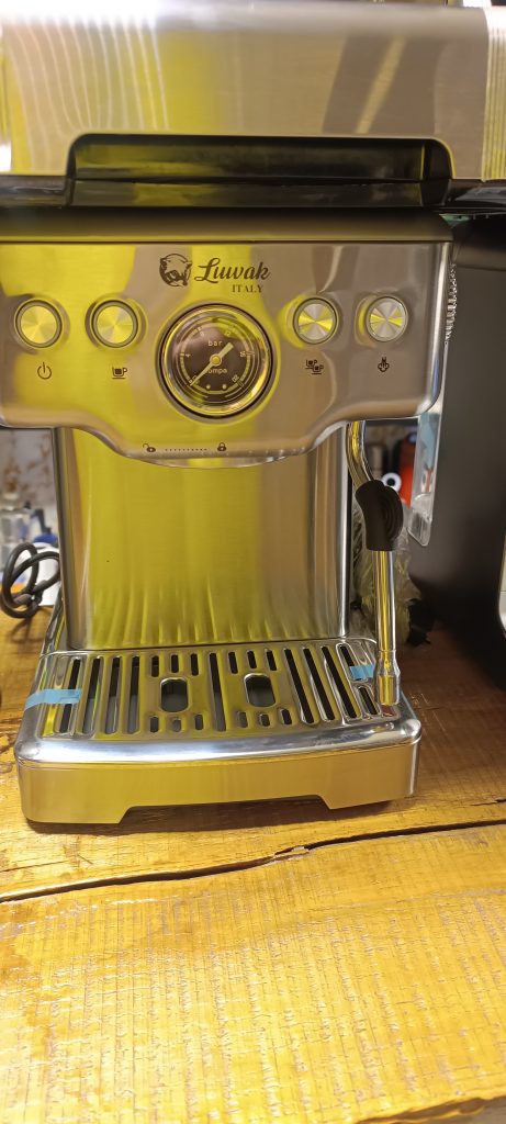 اسپرسوساز لواک 3203 نیمه صنعتی با 1 سال ضمانت